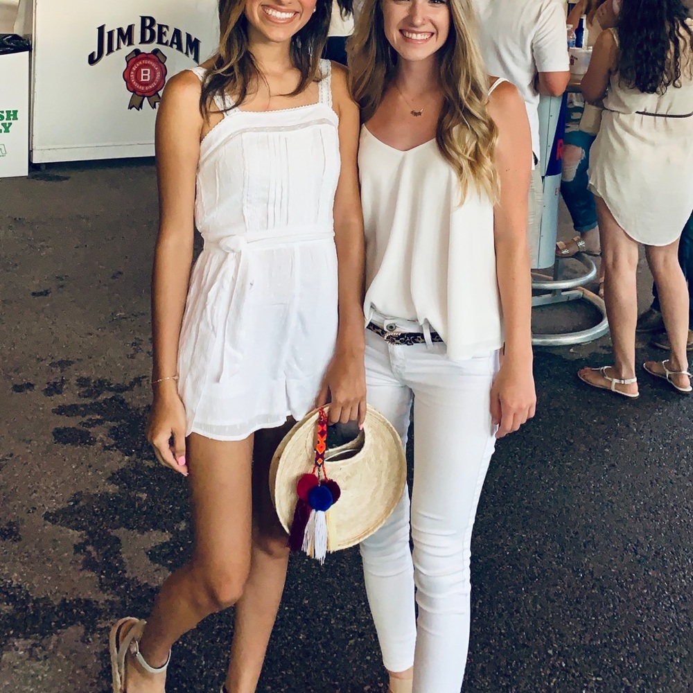 White Romper 😊 - Picture 4 of 5